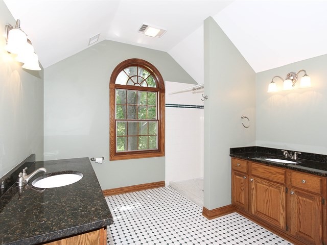 243 Bradwell Road Inverness, IL 60010 - Photo 24 of 25