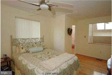 1655 Cedar Hollow Way Reston, VA 20194 - Photo 13 of 29 Bedroom (Master)