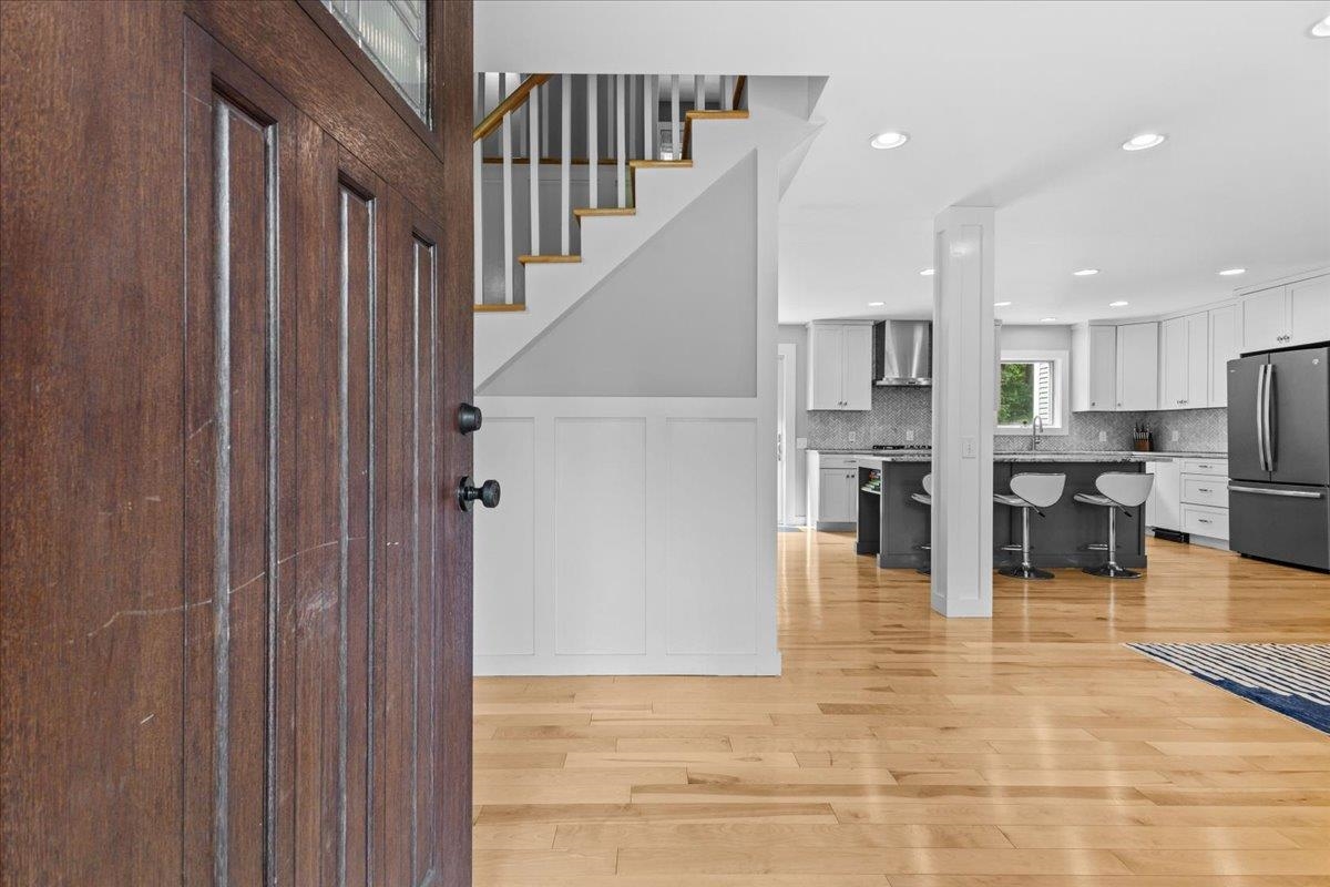 738 River Road Stowe, VT 05672 - Photo 4 of 60
