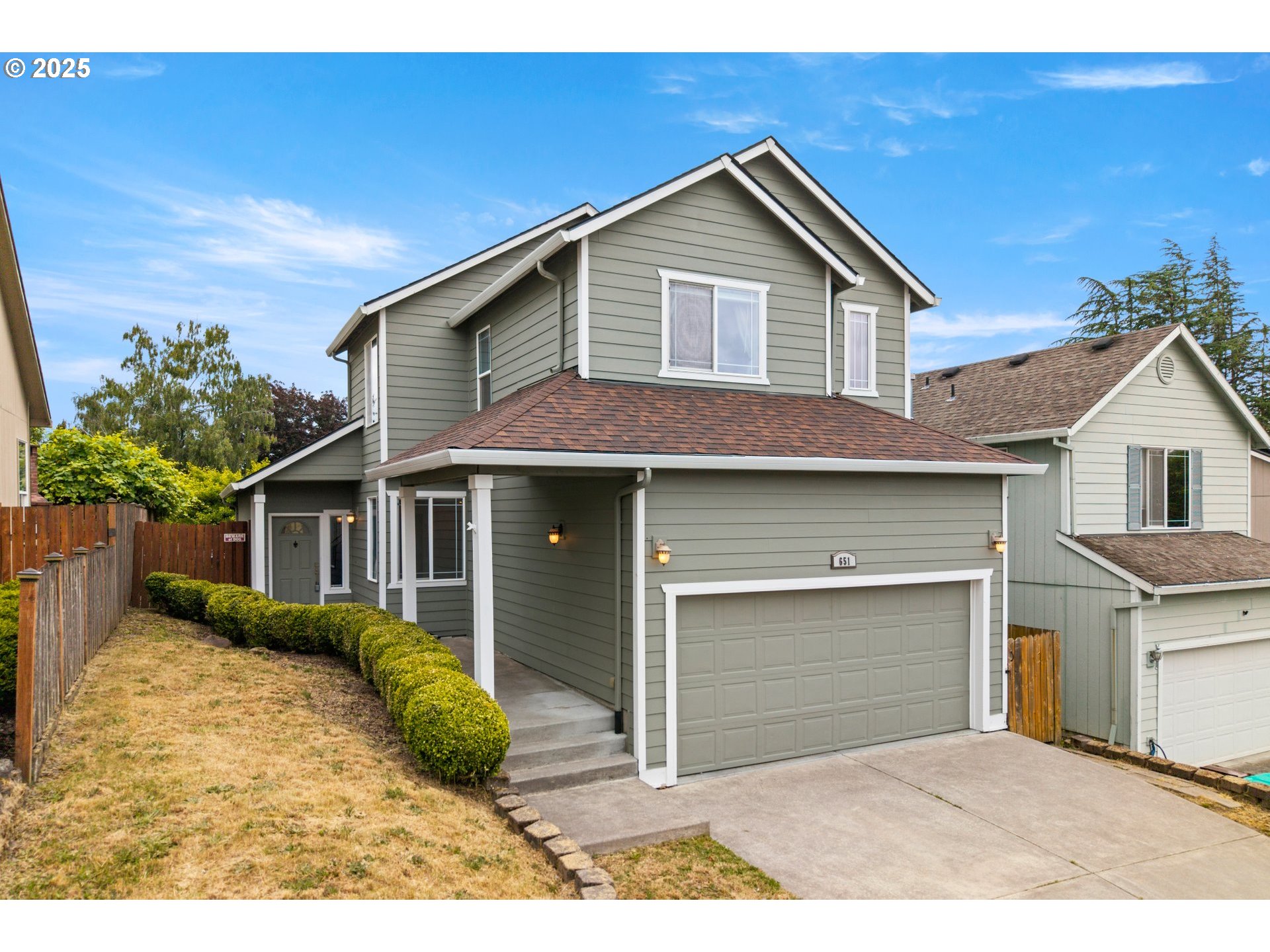 651 Northeast Anderson Road Gresham, OR 97030 - Photo 2 of 47 Gallery Image 2