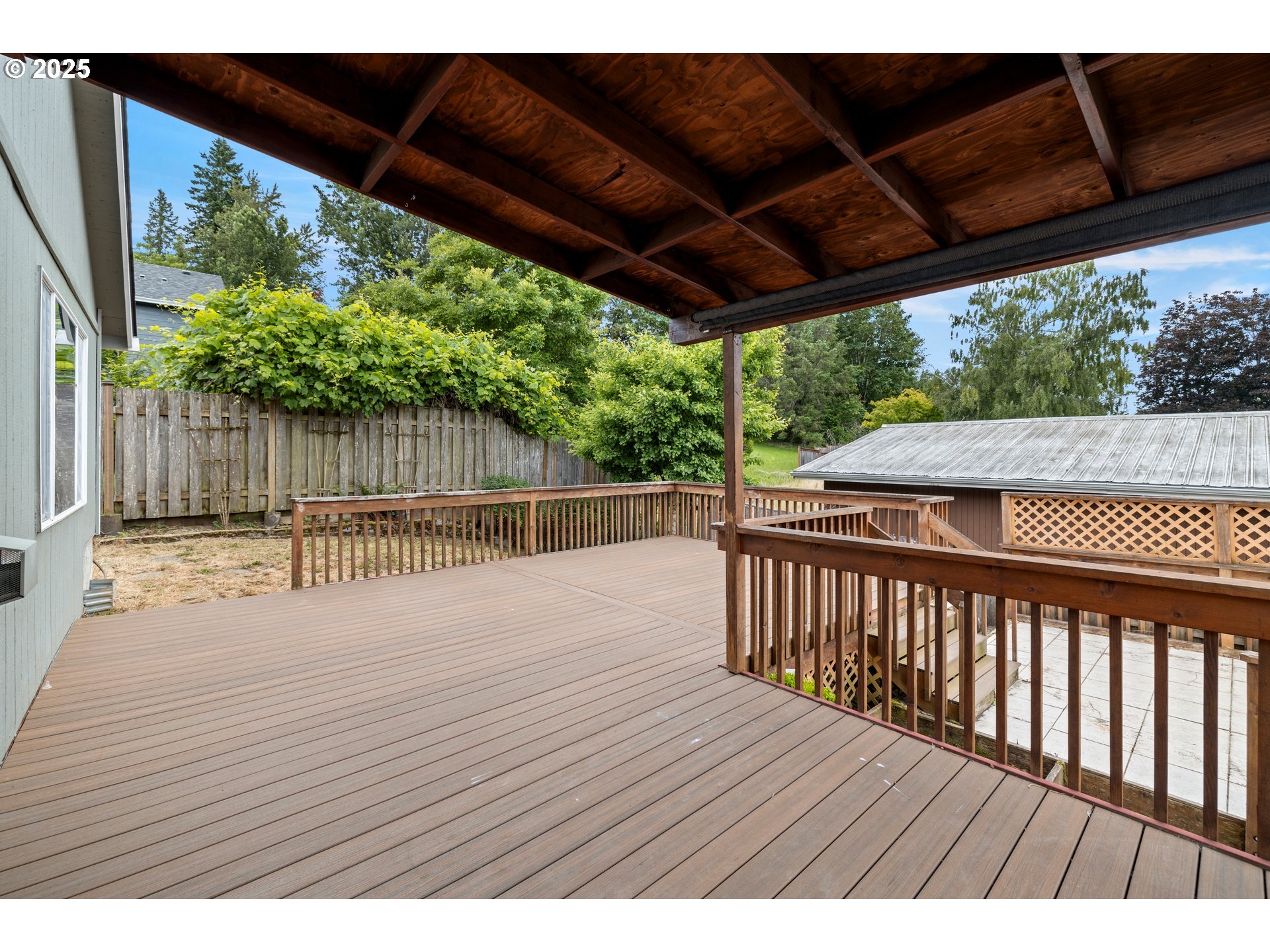 651 Northeast Anderson Road Gresham, OR 97030 - Photo 34 of 47 Deck