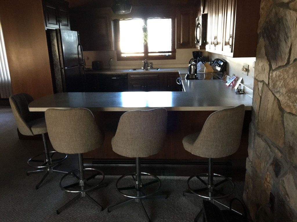 146 Burroughs Road Braintree, MA 02184 - Photo 8 of 21