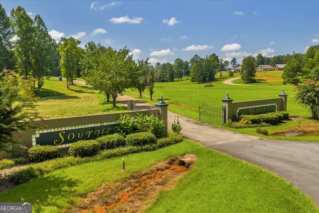 $195,000 | 300 Slalom Pass, Forsyth, GA 31029