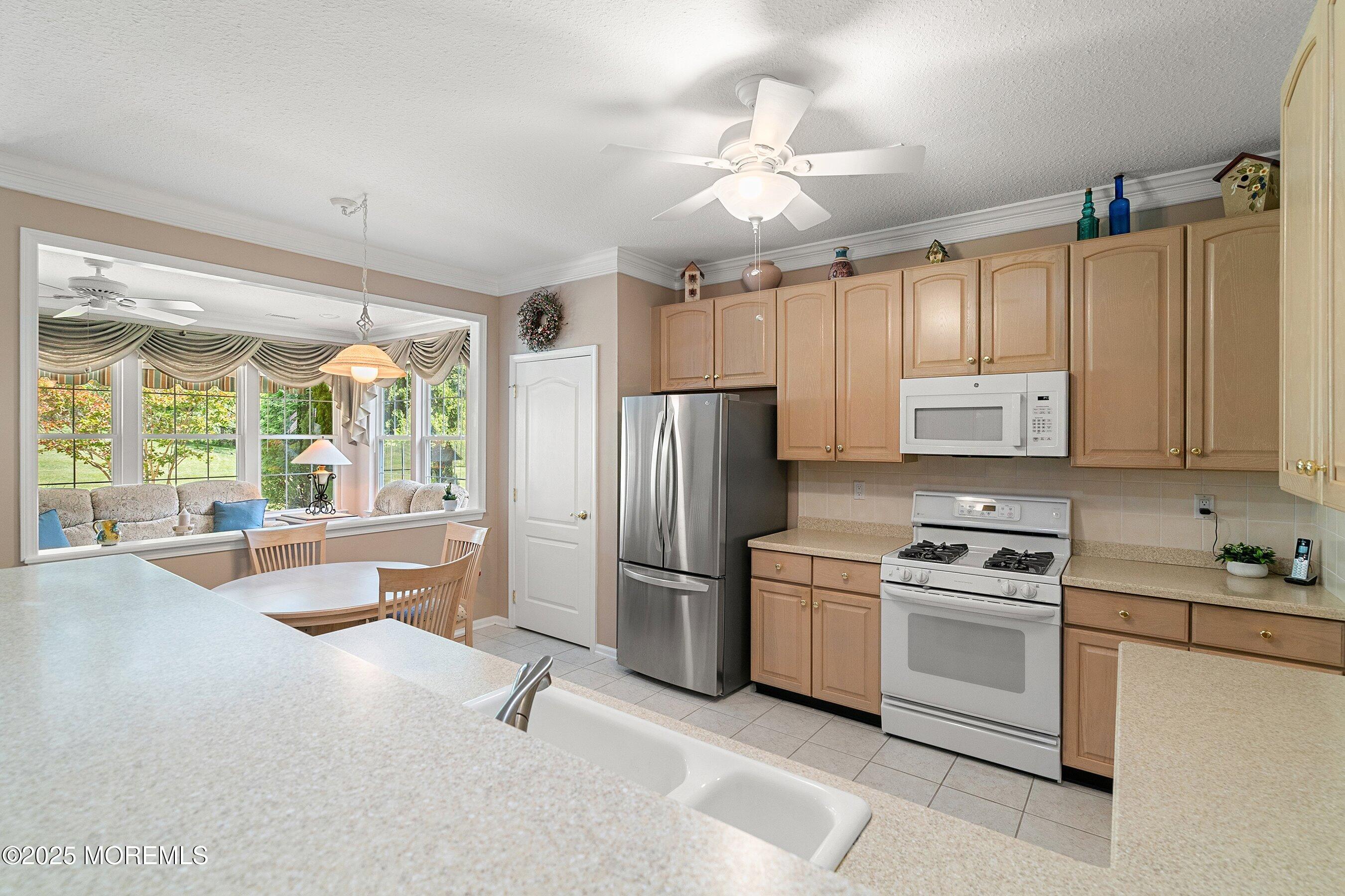 2552 Collier Road Manasquan, NJ 08736 - Photo 16 of 52 16-Kitchen 1C