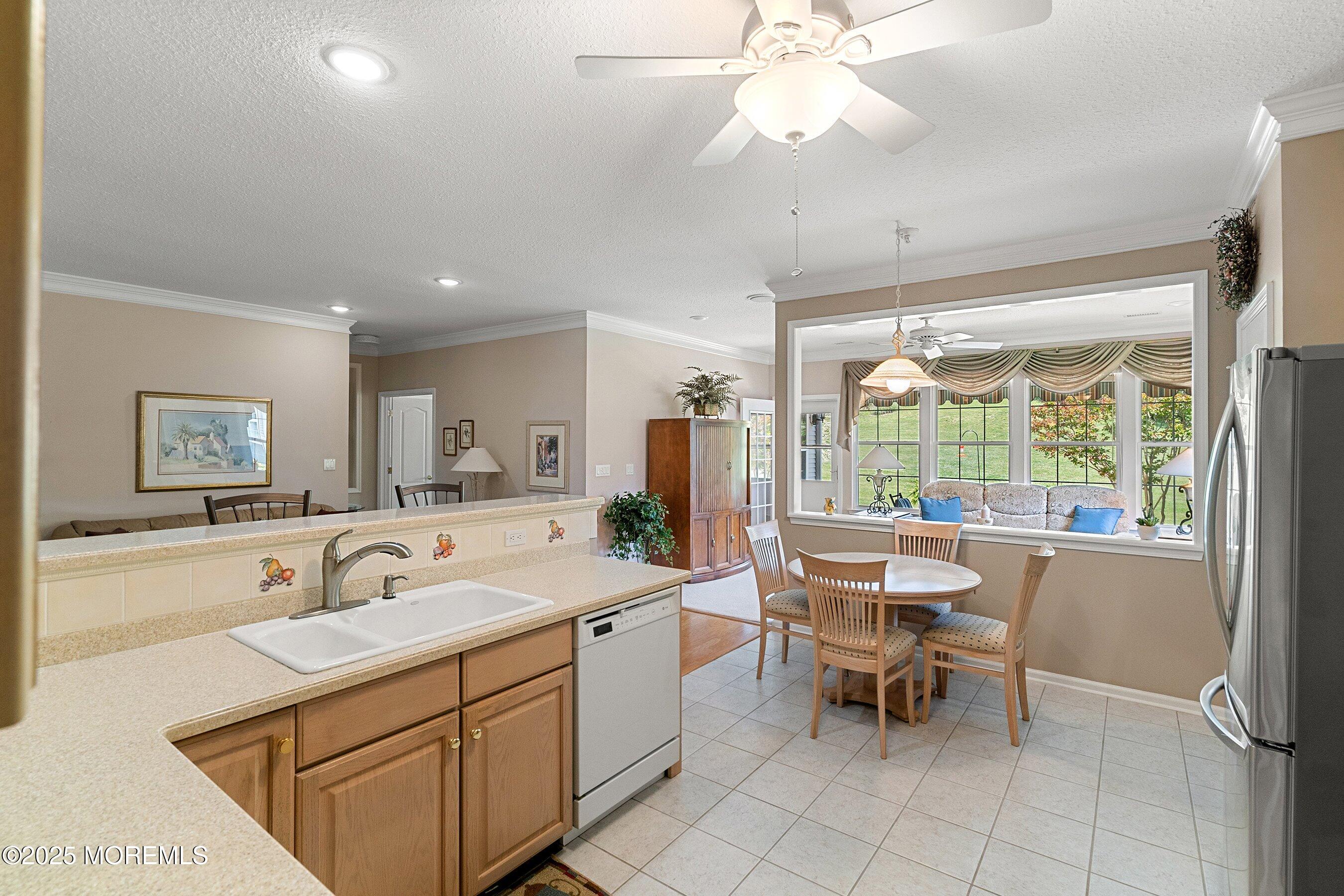 2552 Collier Road Manasquan, NJ 08736 - Photo 17 of 52 19-Kitchen 1F