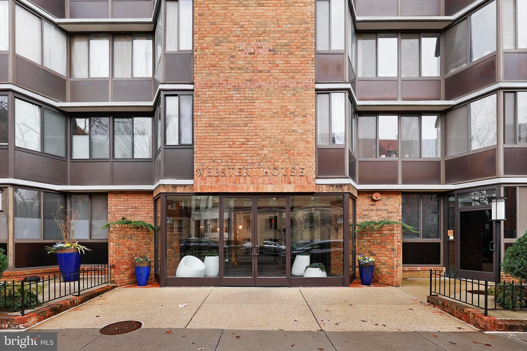 1718 P Street Northwest, Unit 617 Washington, DC 20036 - Photo 2 of 17