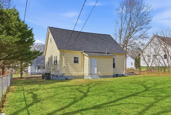 $199,000 | 10 Bobo Street, Greer, SC 29650