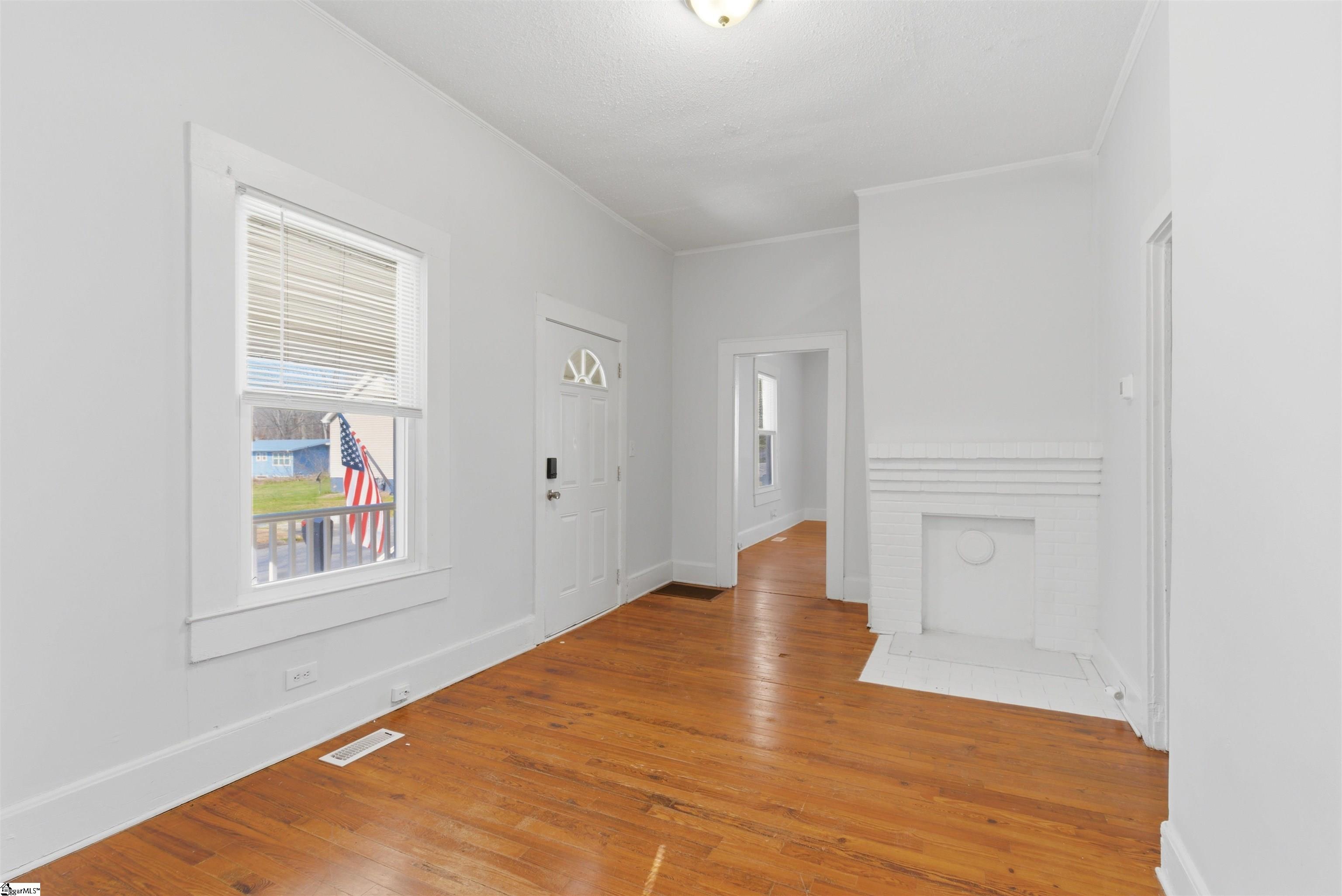 10 Bobo Street Greer, SC 29650 - Photo 7 of 19