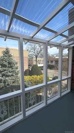 $459,000 | 257 Cedarhurst Avenue, Unit A10, Cedarhurst, NY 11516