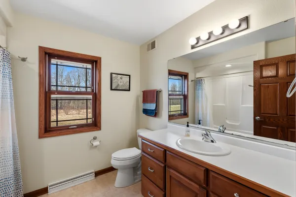 $689,900 | 631 Cedar Avenue, Cedar Grove, WI 53013