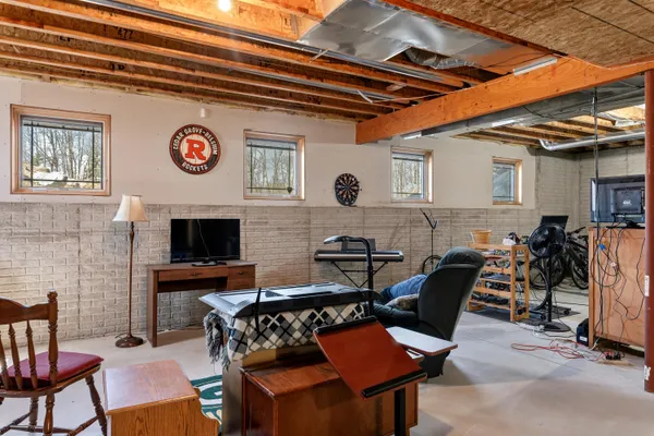 $689,900 | 631 Cedar Avenue, Cedar Grove, WI 53013