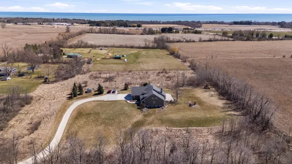 $689,900 | 631 Cedar Avenue, Cedar Grove, WI 53013