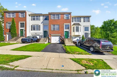 $339,000 | 120 North Oak Street, Freemansburg, PA 18017