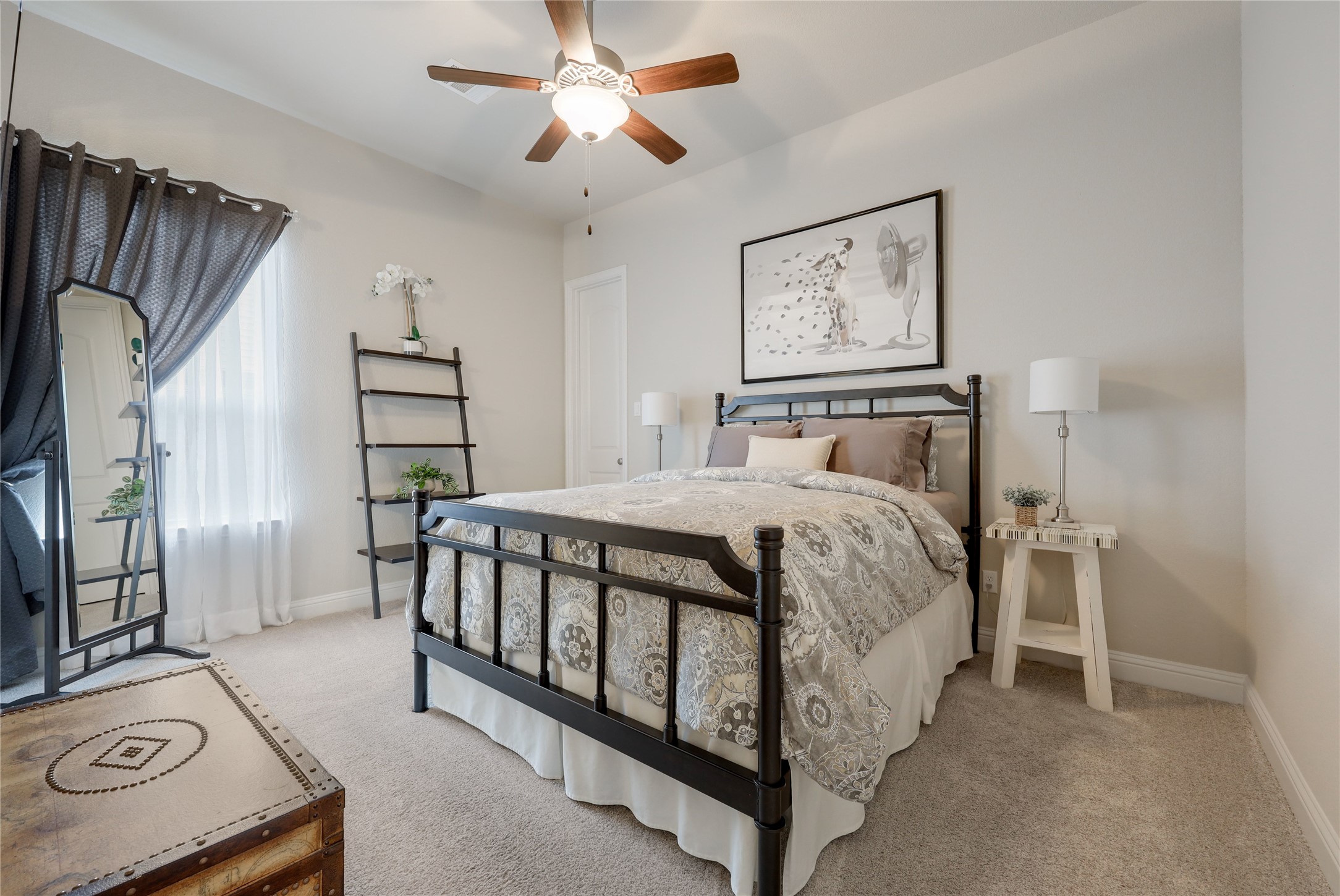 7425 Pace Ravine Drive Lago Vista, TX 78645 - Photo 27 of 40 Secondary bedroom