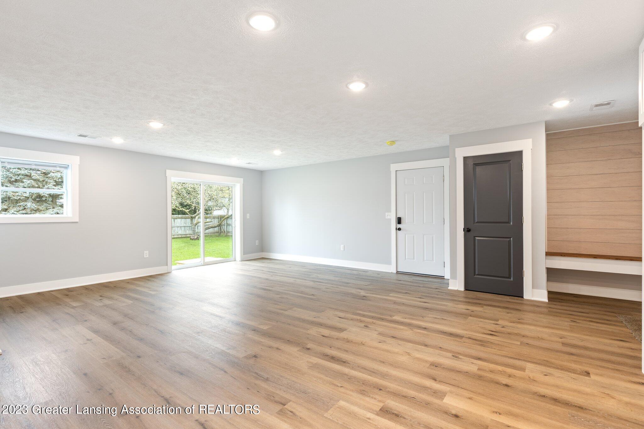 378 3rd Street Sunfield, MI 48890 - Photo 17 of 29 17-web-or-mls-378-3rd-st
