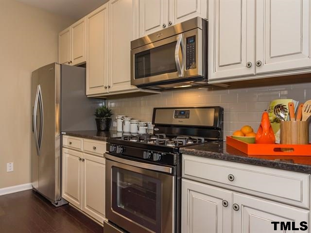 680 Wickham Ridge Road, Unit 146 Apex, NC 27539 - Photo 12 of 24 Gas Range and Stainless appliances! Includes Refrigerator