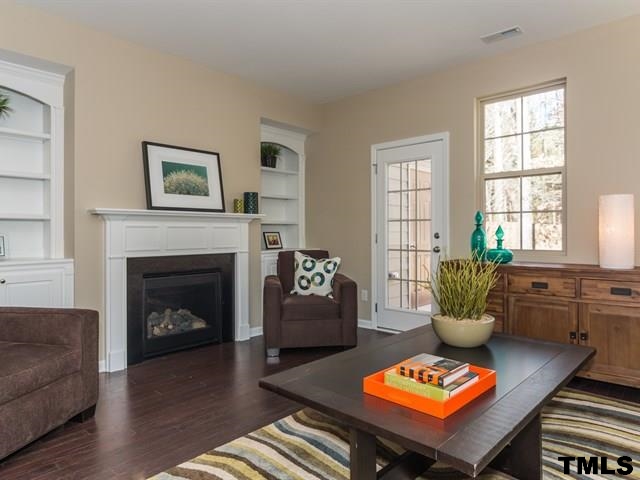 680 Wickham Ridge Road, Unit 146 Apex, NC 27539 - Photo 4 of 24 Built ins !!!