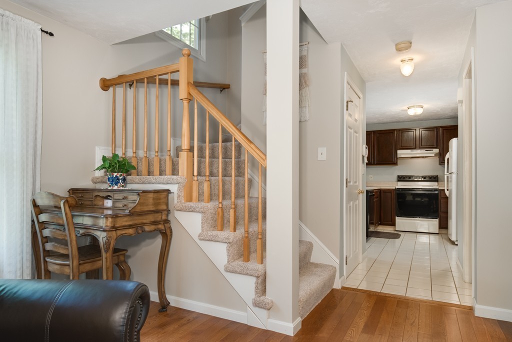 35 Rawson Road Webster, MA 01570 - Photo 6 of 25 Gallery Image 6