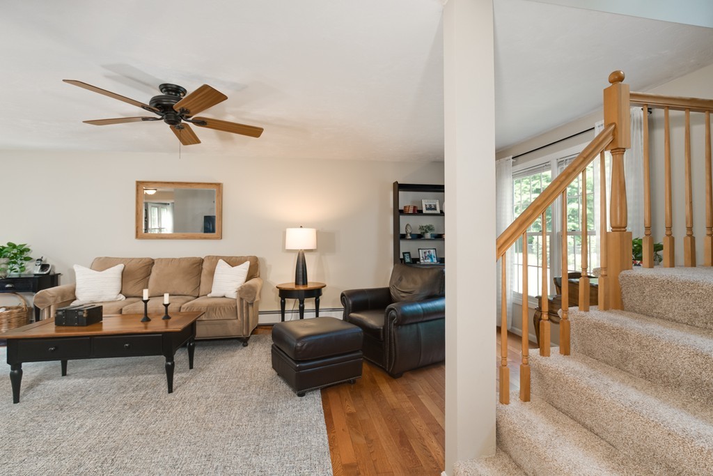 35 Rawson Road Webster, MA 01570 - Photo 7 of 25 Gallery Image 7