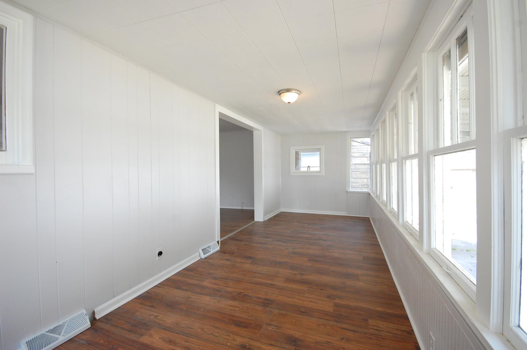 343 West Oak Street Butler, IN 46721 - Photo 25 of 28