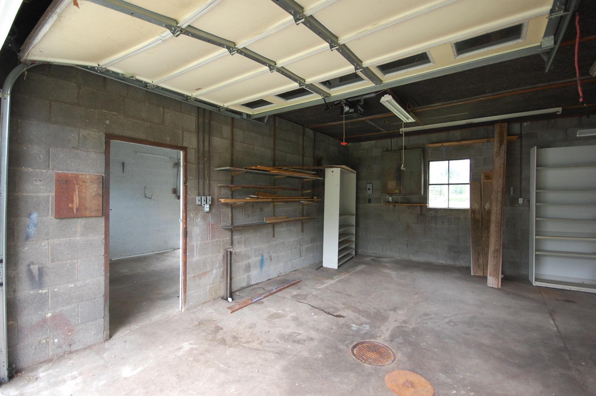 343 West Oak Street Butler, IN 46721 - Photo 27 of 28
