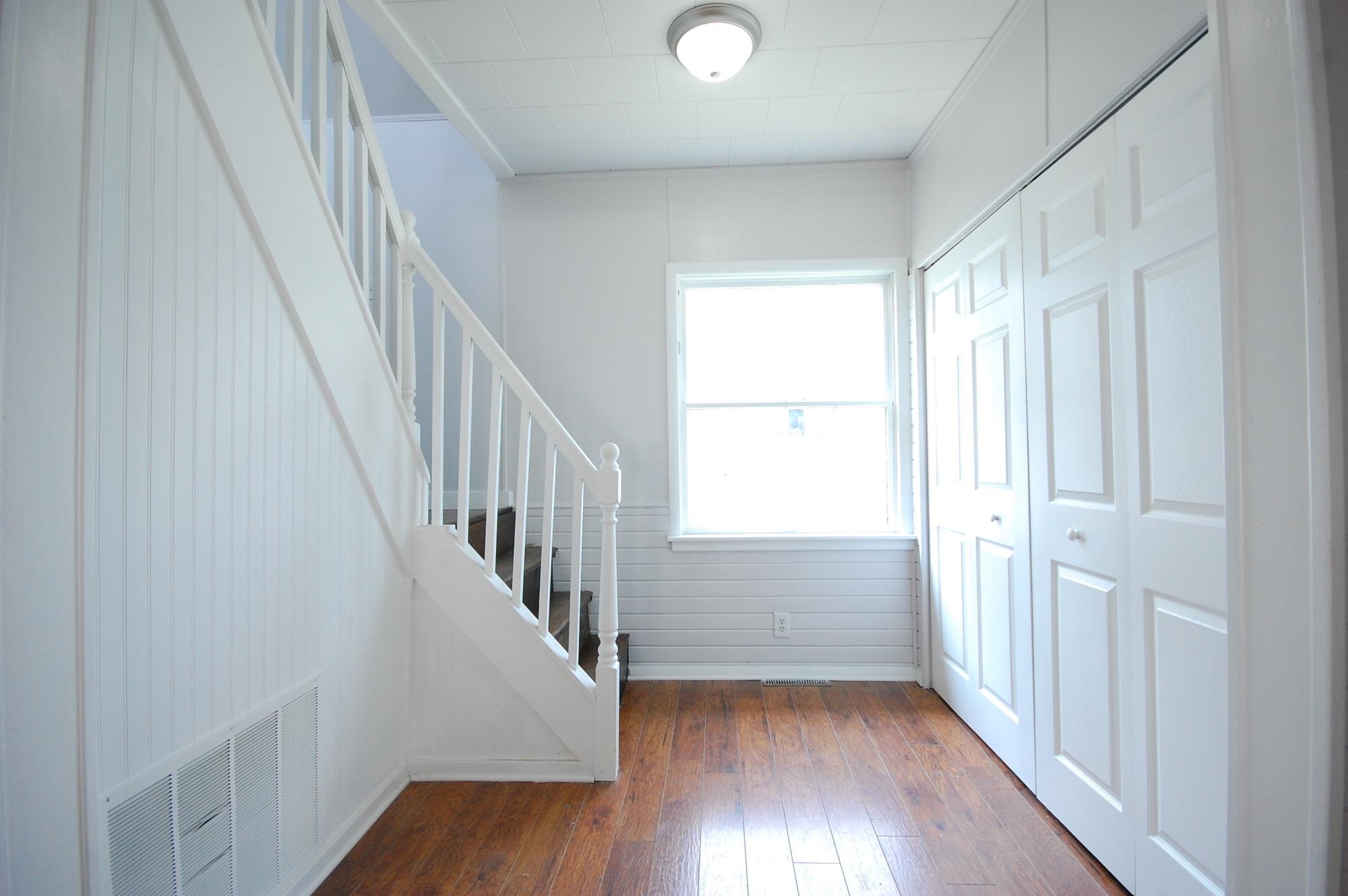 343 West Oak Street Butler, IN 46721 - Photo 10 of 28