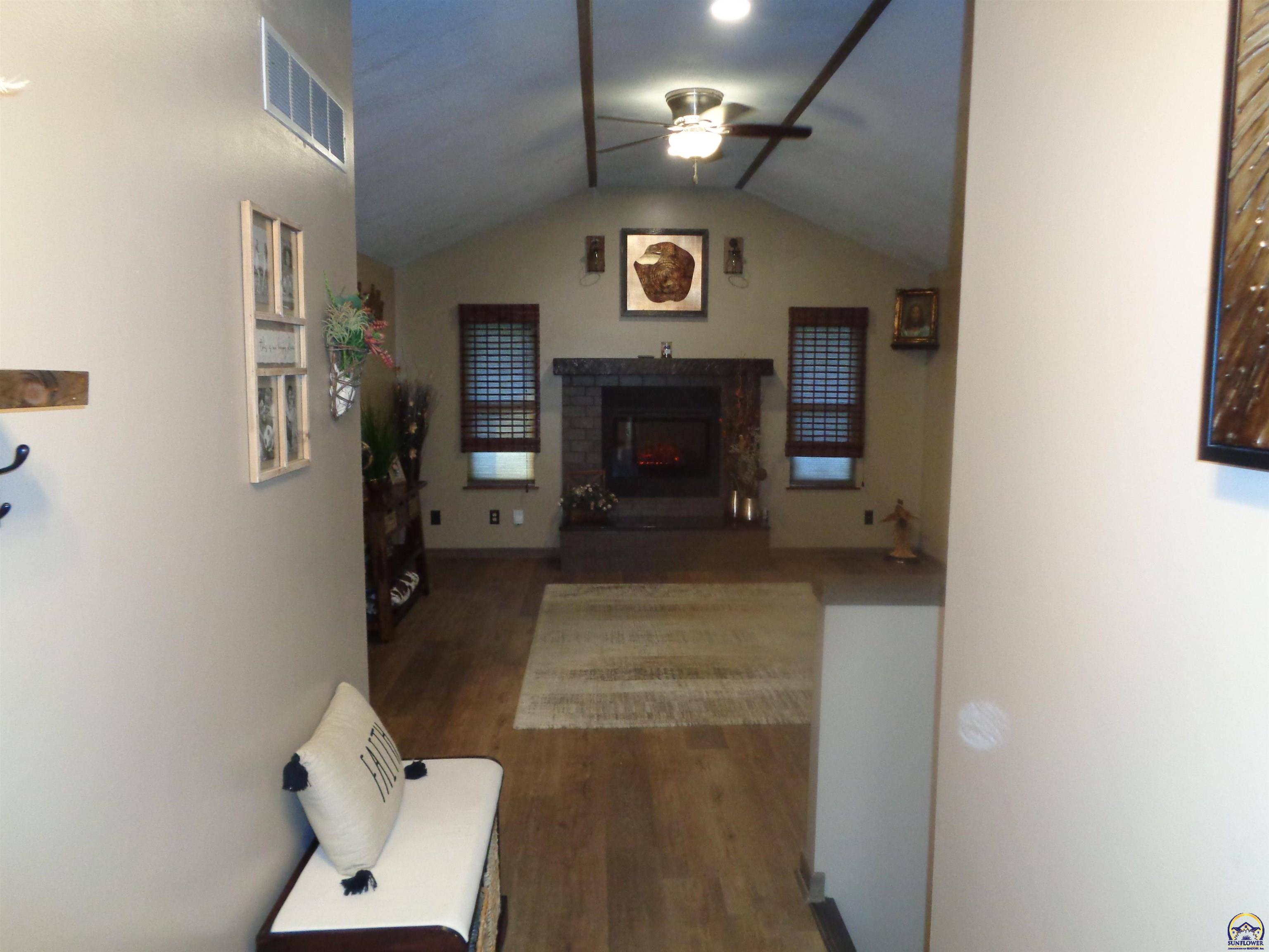 7413 Southwest 25th Street Topeka, KS 66614 - Photo 2 of 17