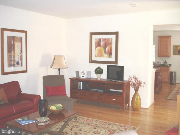 5115 Key View Way, Unit 5115 Perry Hall, MD 21128 - Photo 8 of 16 Family Room #2