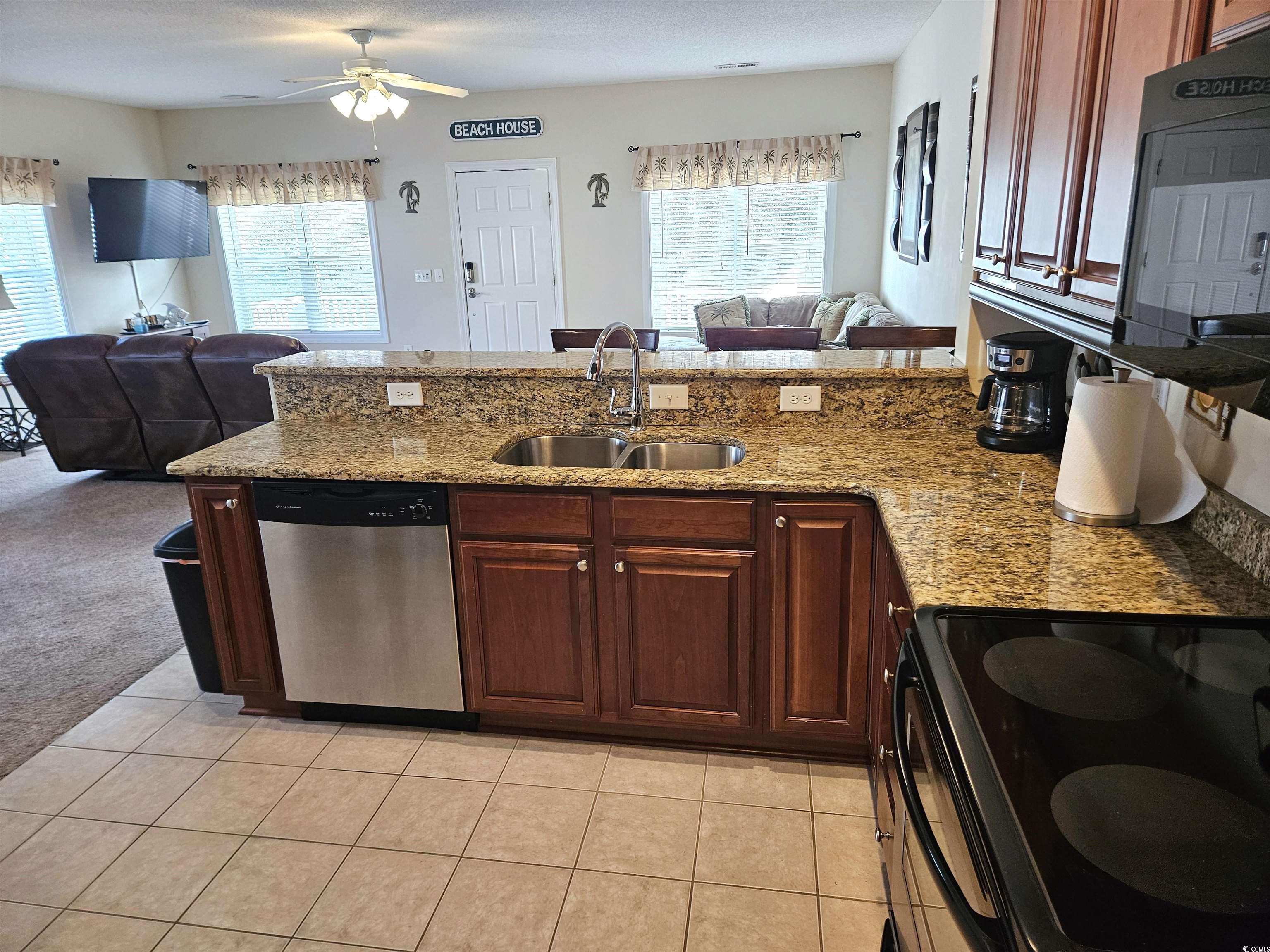 437 Calhoun Drive Murrells Inlet, SC 29576 - Photo 9 of 32 Gallery Image 9