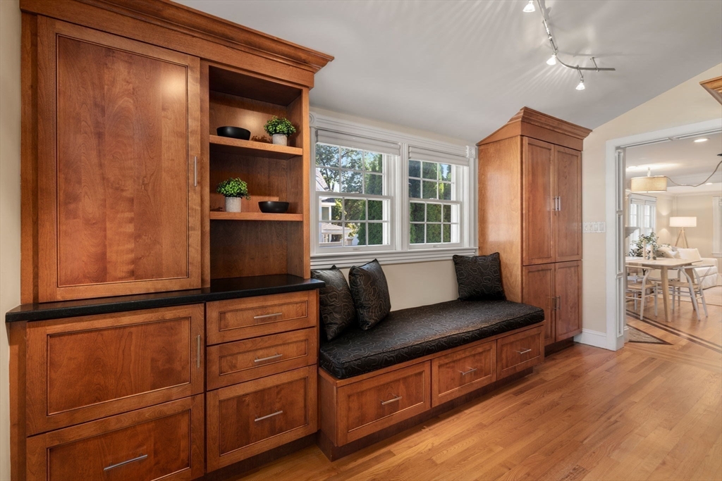 1844 Main Street, Unit 1 Concord, MA 01742 - Photo 13 of 30