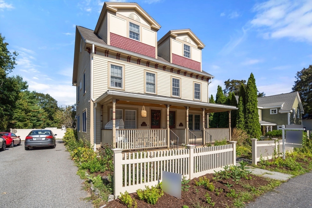 1844 Main Street, Unit 1 Concord, MA 01742 - Photo 3 of 30