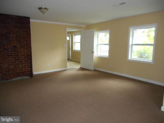 1649 Lyle Court Baltimore, MD 21234 - Photo 8 of 15 Interior (General)