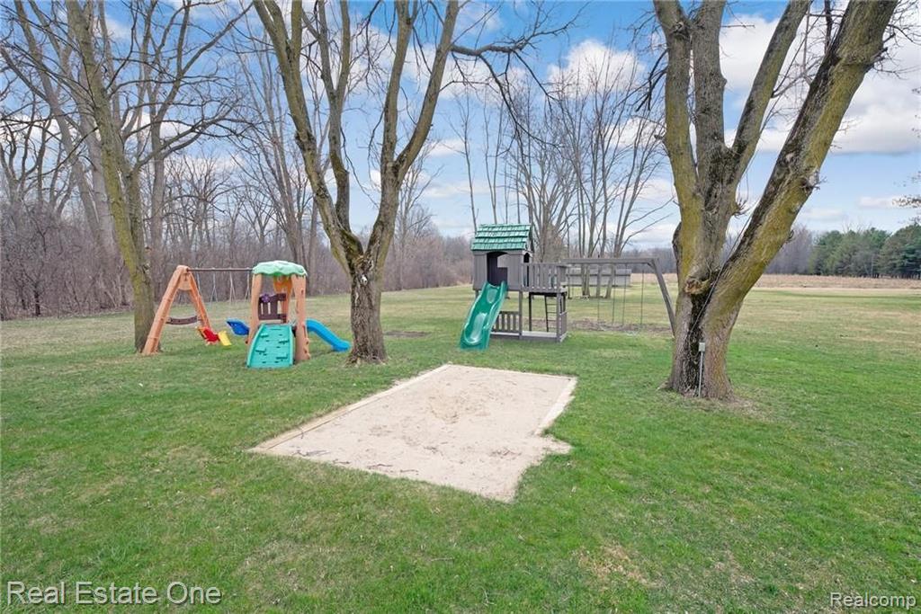 26485 Sibley Road Romulus, MI 48174 - Photo 33 of 50