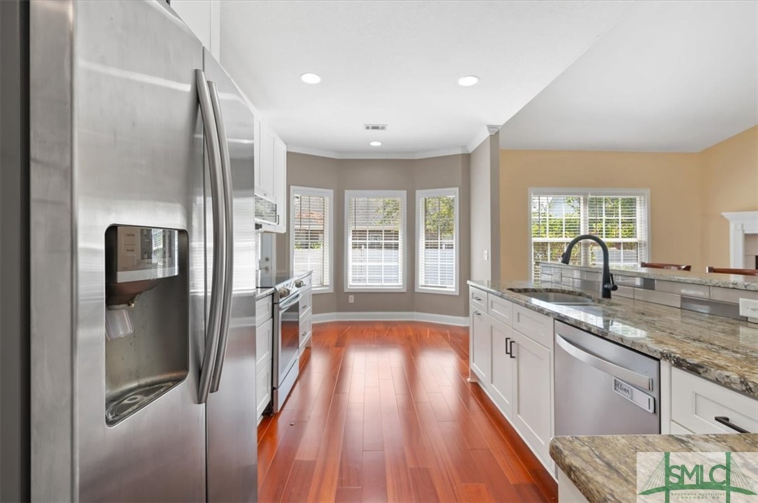 111 Tolliver Lane Rincon, GA 31326 - Photo 17 of 39 All upgraded stainless appliances remain