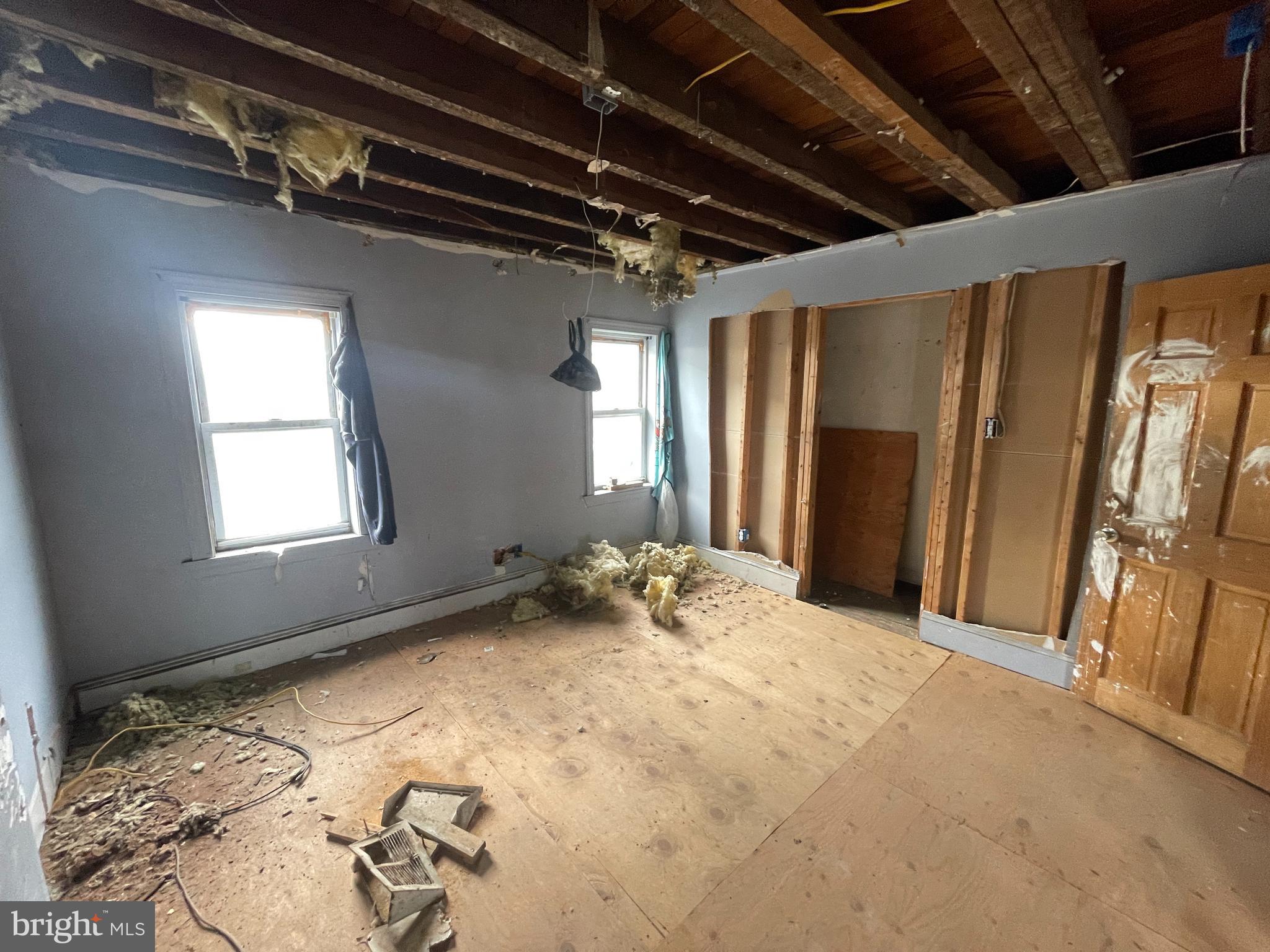 409 Flower Street Chester, PA 19013 - Photo 12 of 19
