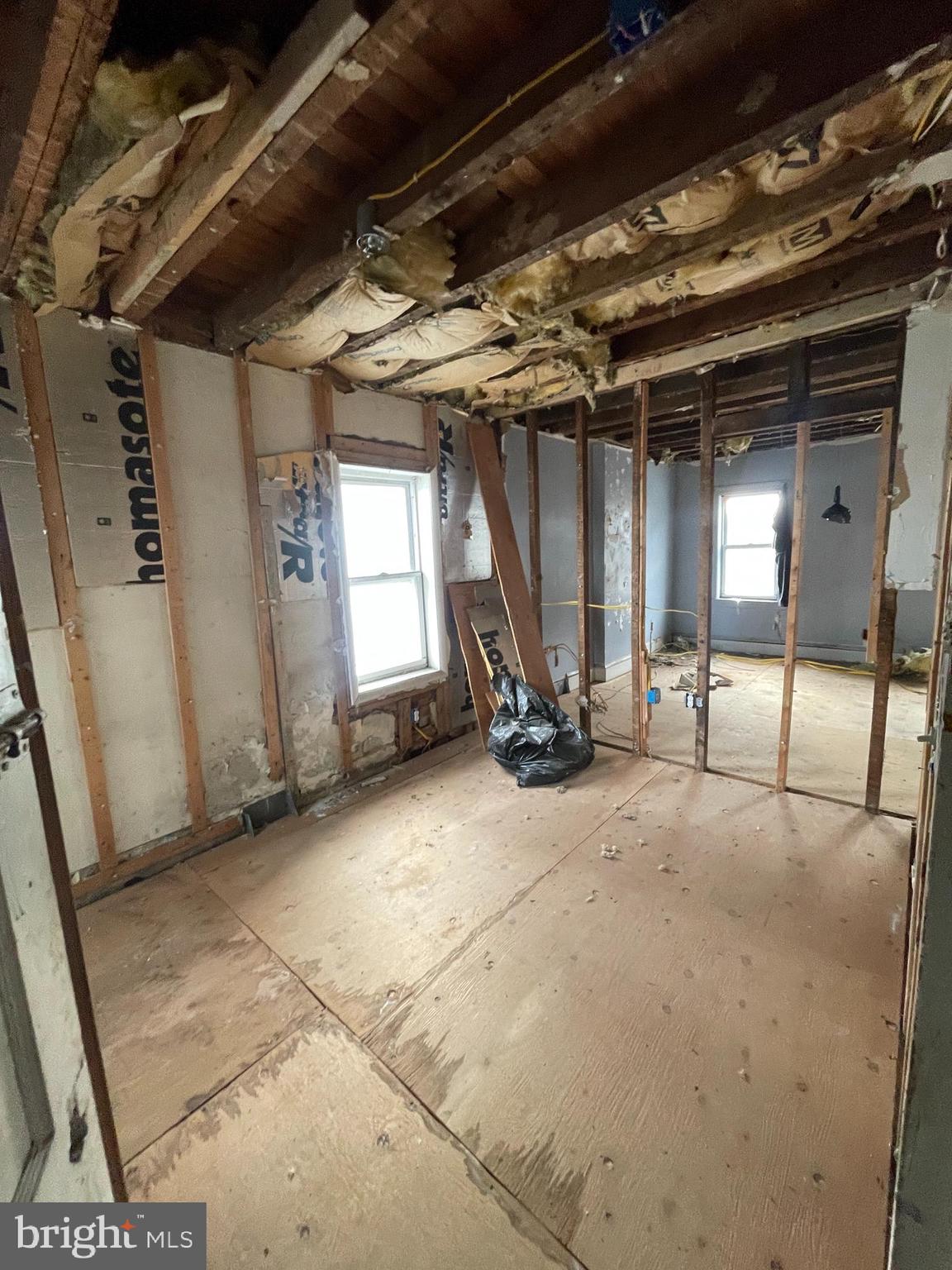 409 Flower Street Chester, PA 19013 - Photo 6 of 19