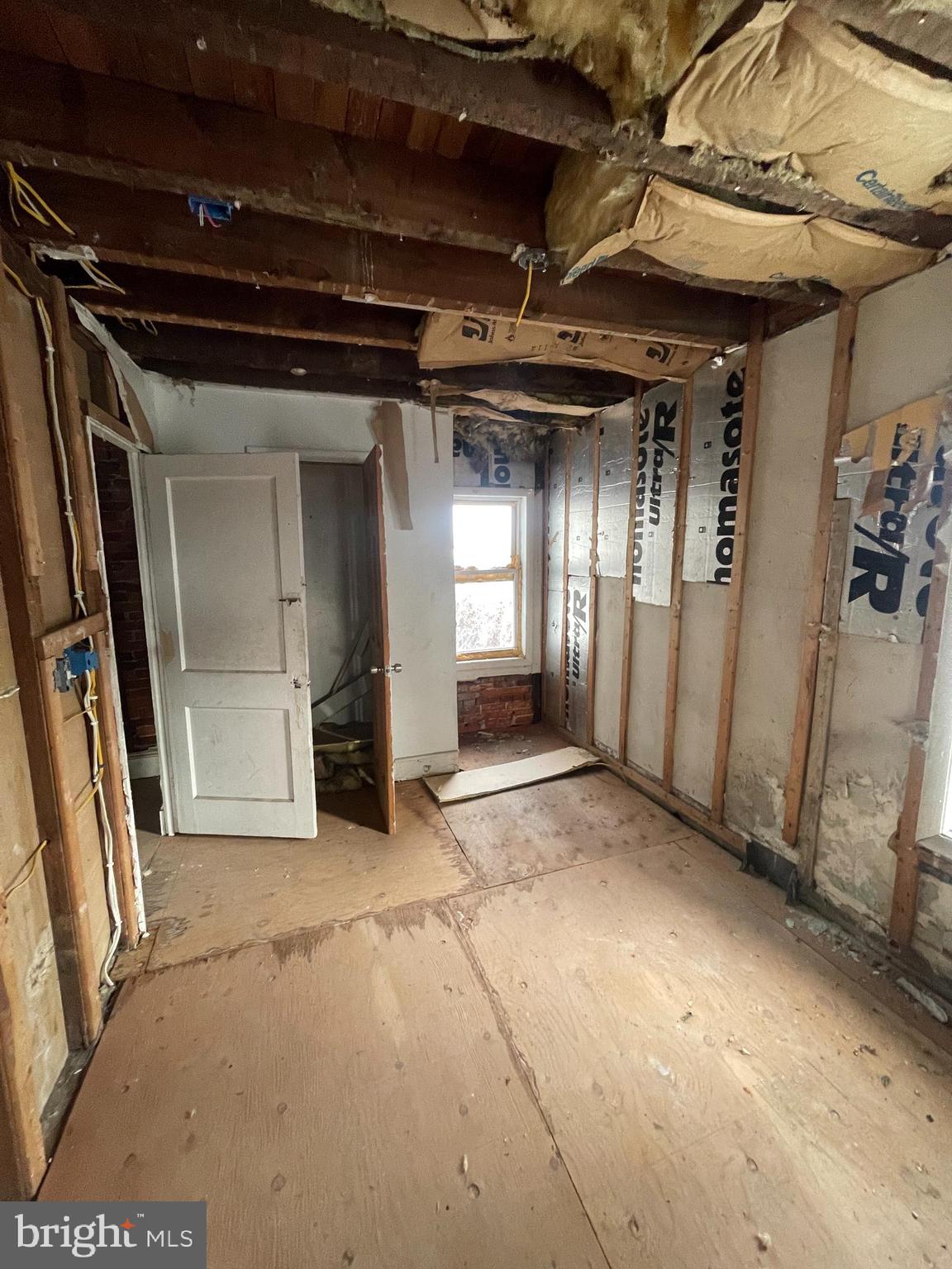 409 Flower Street Chester, PA 19013 - Photo 7 of 19