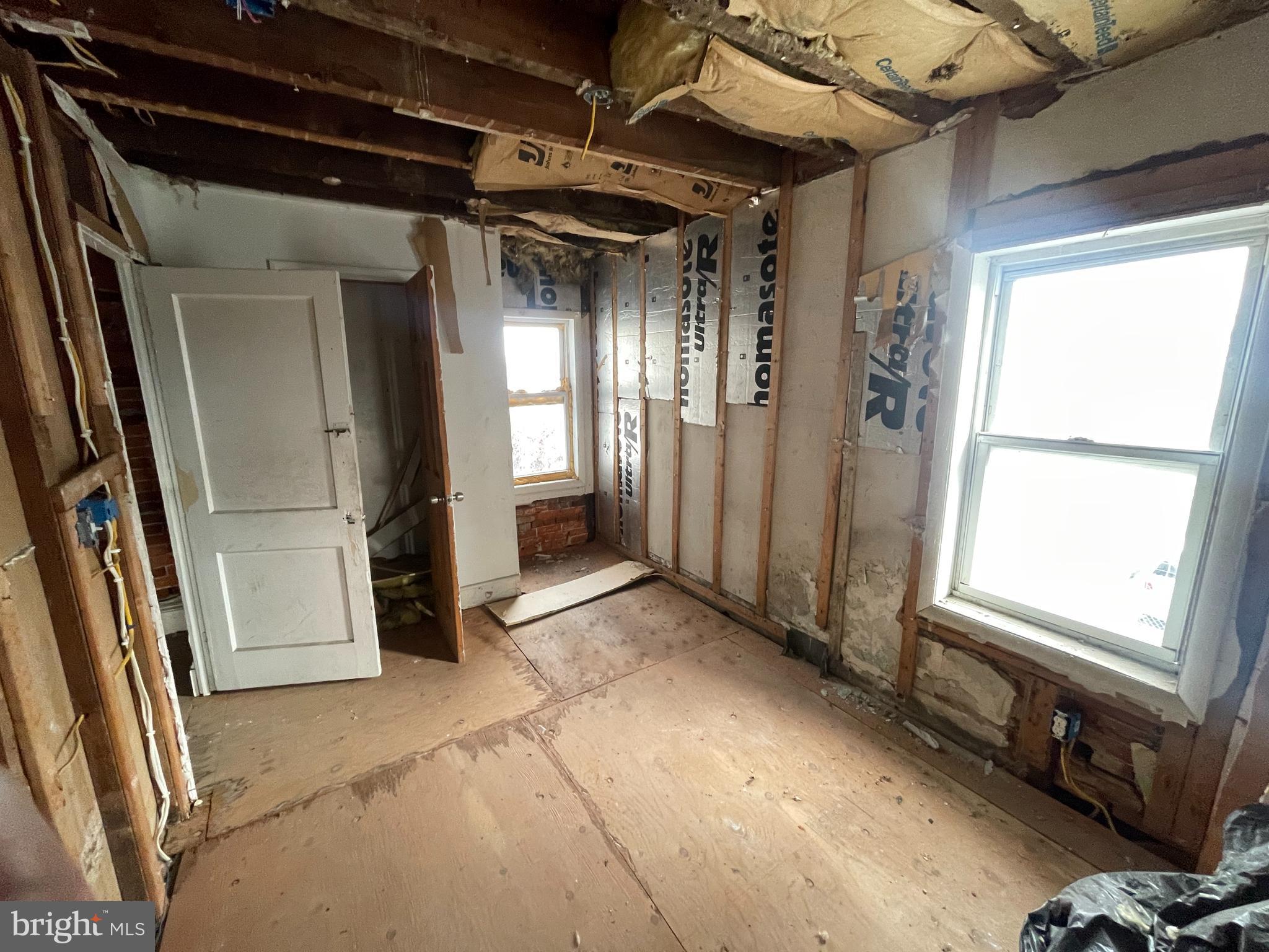 409 Flower Street Chester, PA 19013 - Photo 8 of 19