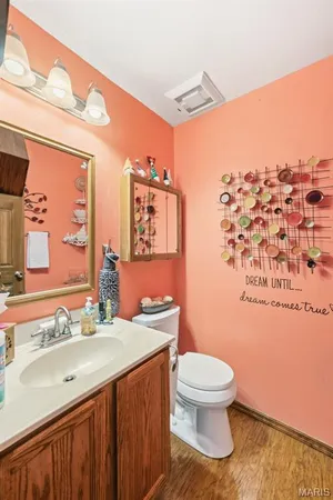 $389,900 | 950 Haversham Drive, St. Charles, MO 63304