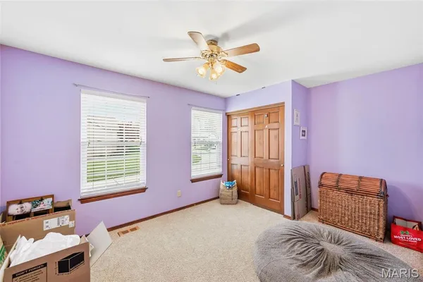 $389,900 | 950 Haversham Drive, St. Charles, MO 63304