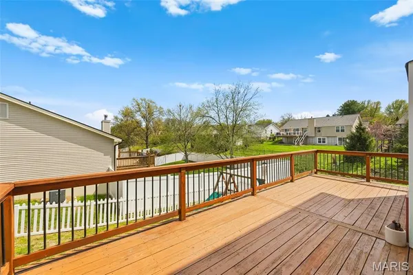 $389,900 | 950 Haversham Drive, St. Charles, MO 63304