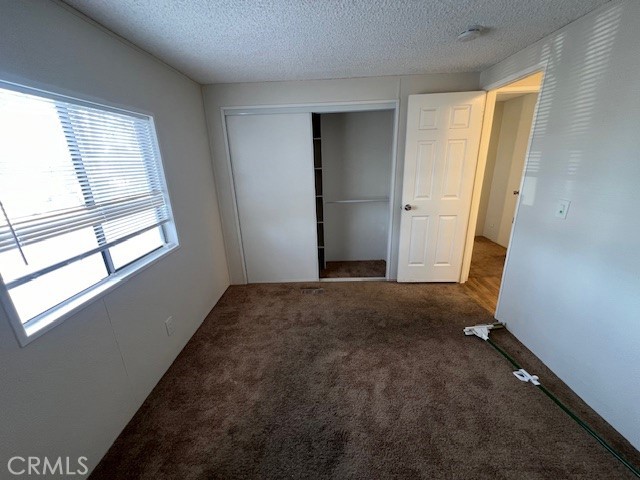 33056 Garner Road Lake Elsinore, CA 92530 - Photo 20 of 50 a view of an empty room and window