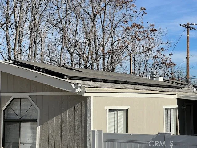 a close view of a microwave