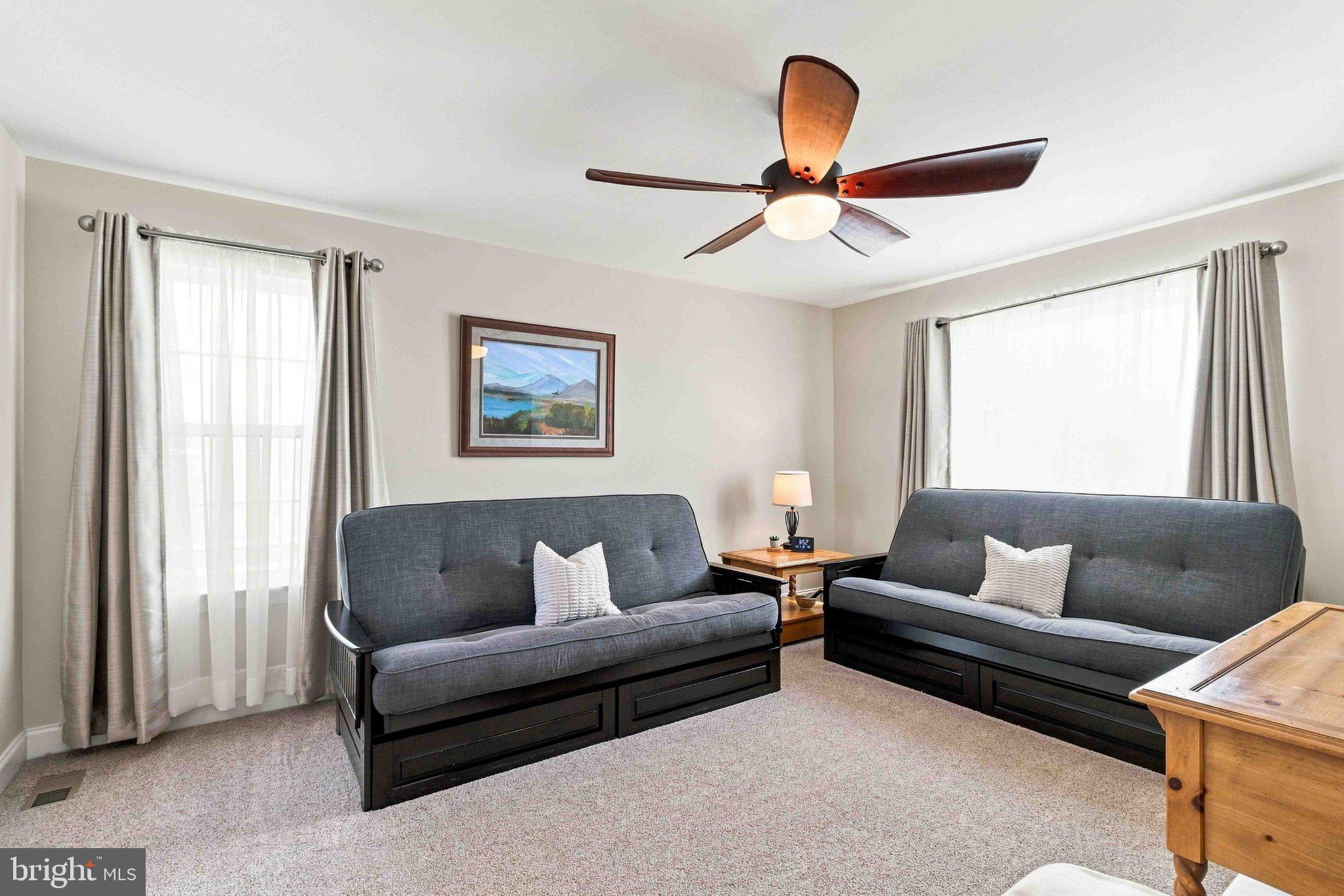 50 Pheasant Ridge Road Dillsburg, PA 17019 - Photo 32 of 39 Bright and inviting living space.