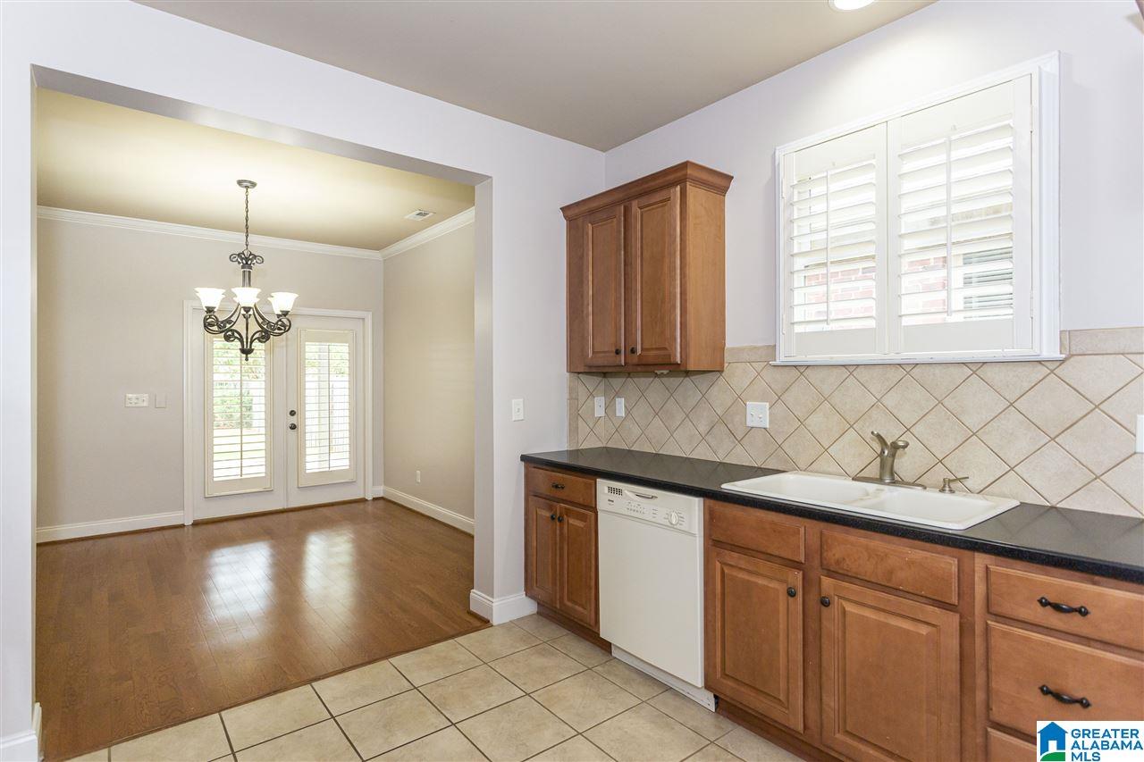 5685 Park Side Road Birmingham, AL 35244 - Photo 7 of 31