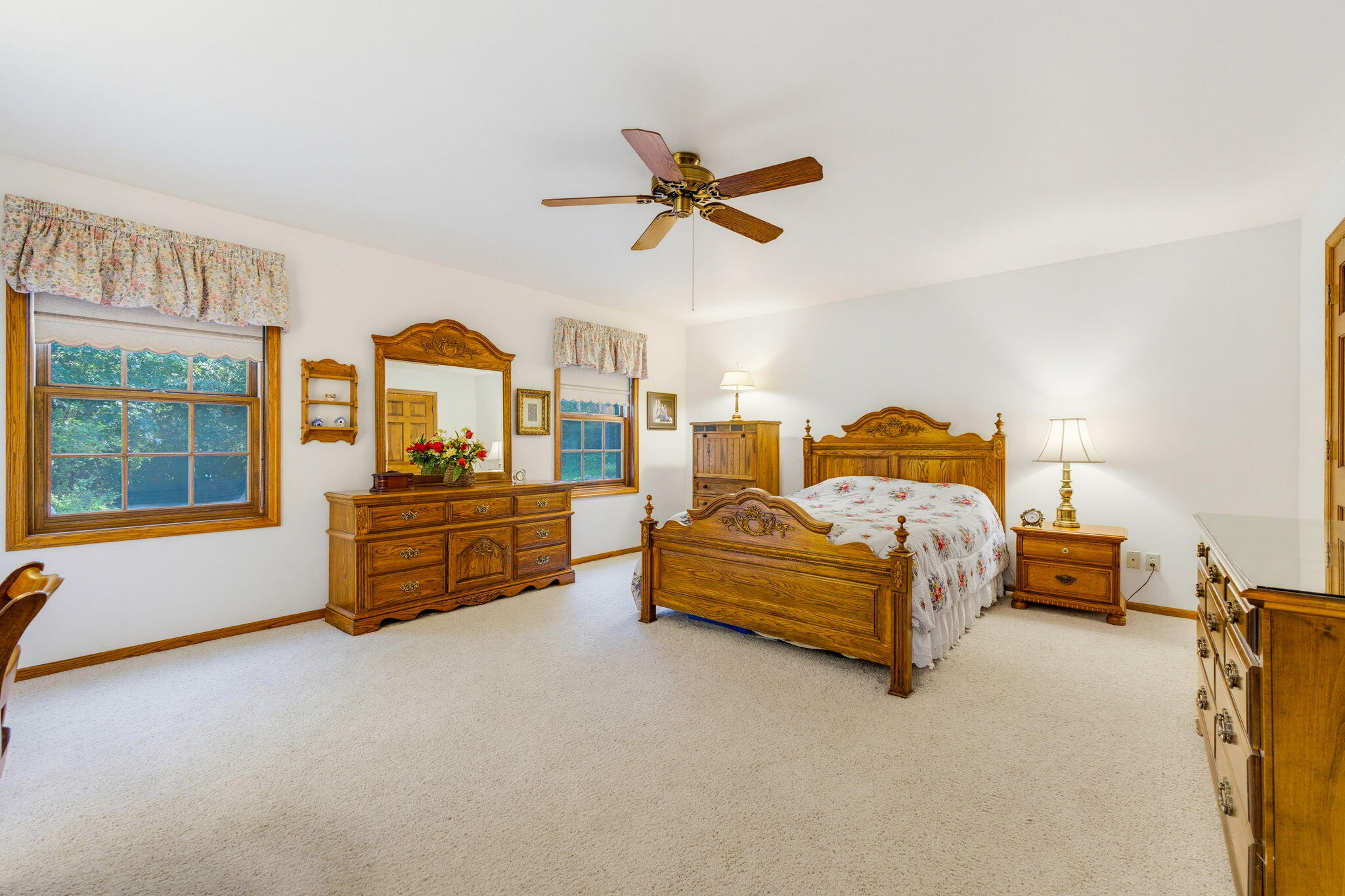 W2254 Kniep Road Spring Prairie, WI 53121 - Photo 49 of 81 Main Floor Primary Suite in Guest Home