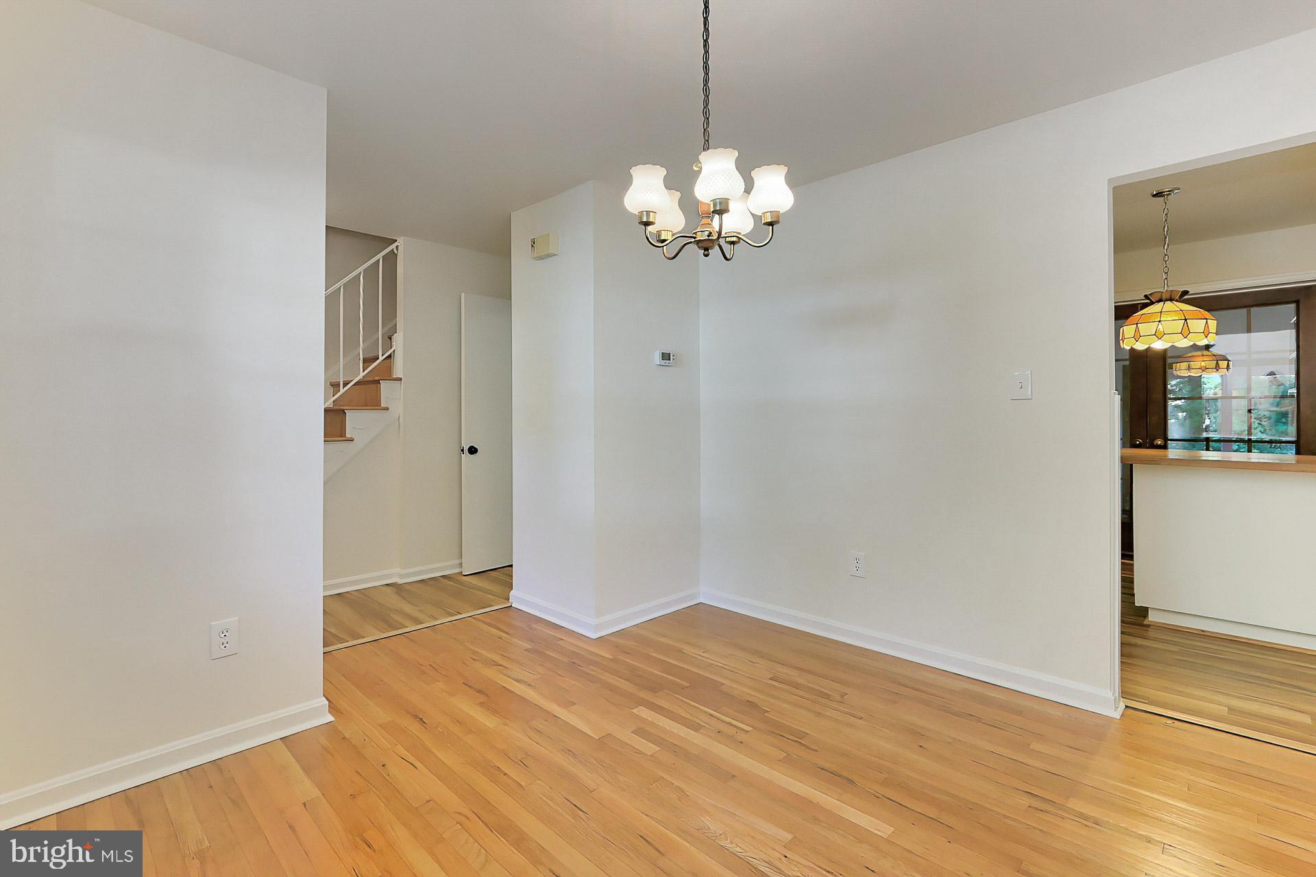 6807 Huntsman Boulevard Springfield, VA 22152 - Photo 11 of 46 Dining Room