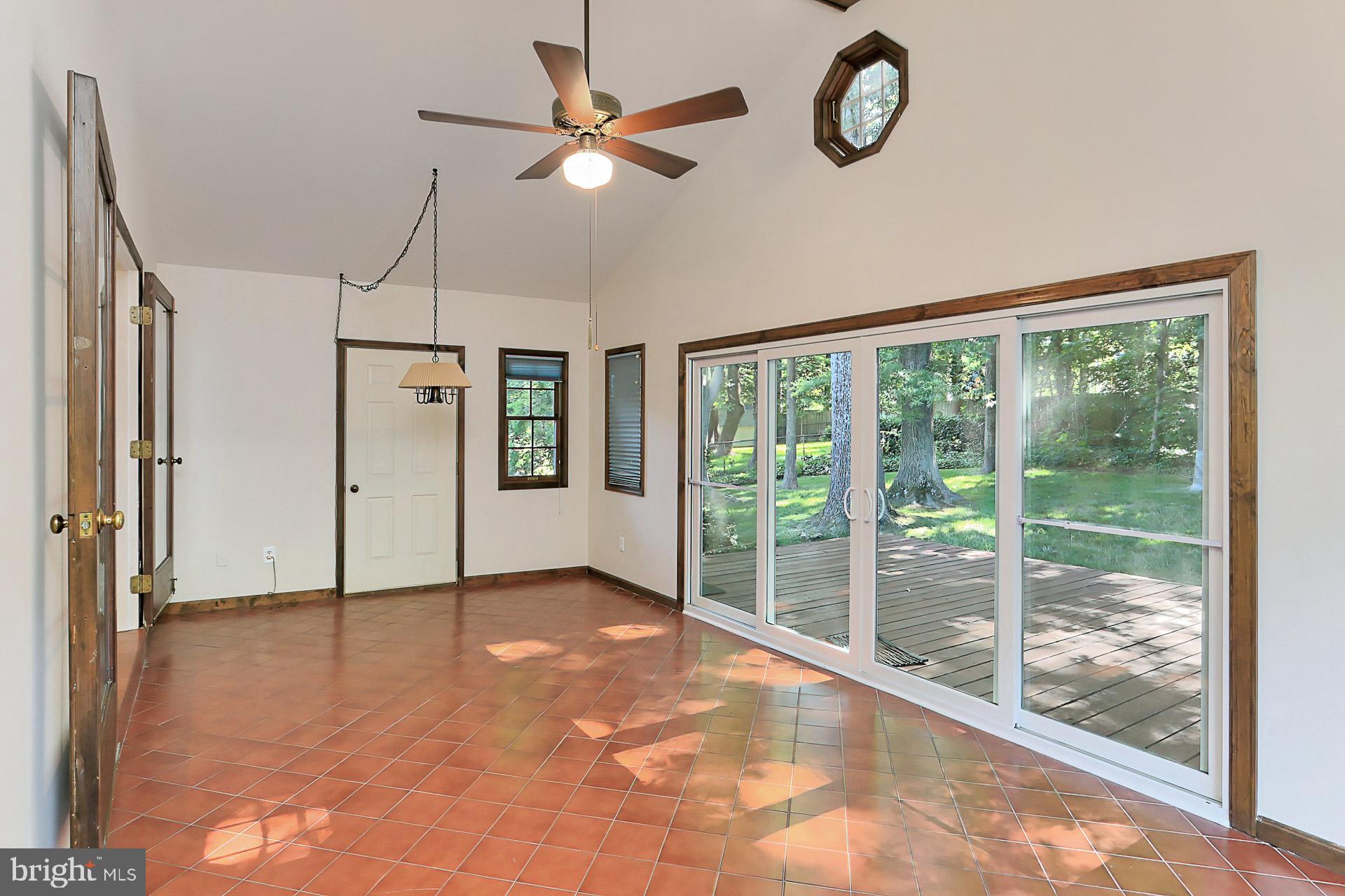 6807 Huntsman Boulevard Springfield, VA 22152 - Photo 22 of 46 Sunroom