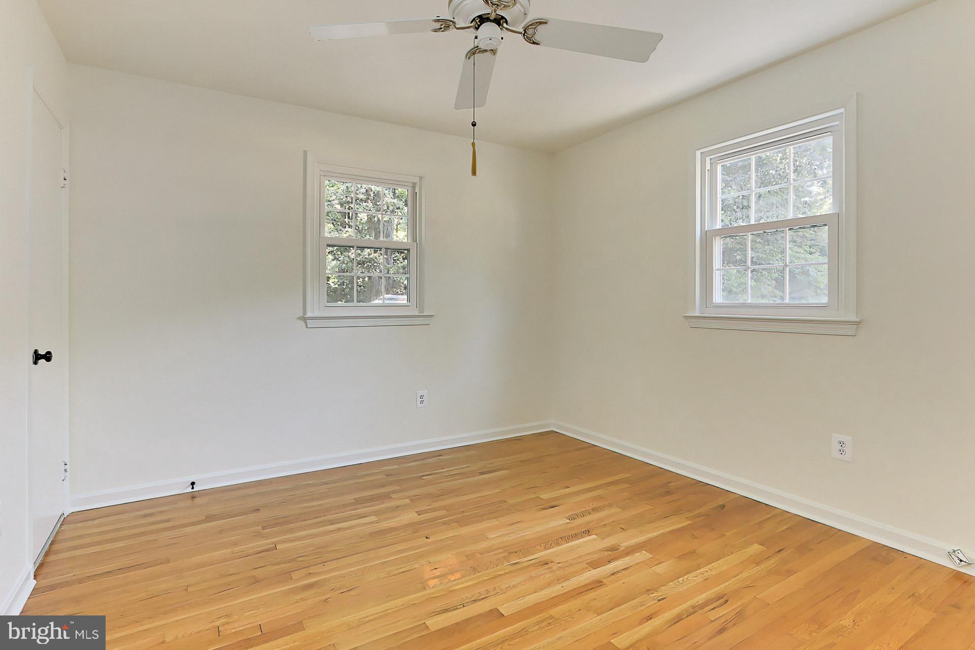 6807 Huntsman Boulevard Springfield, VA 22152 - Photo 24 of 46 Bedroom