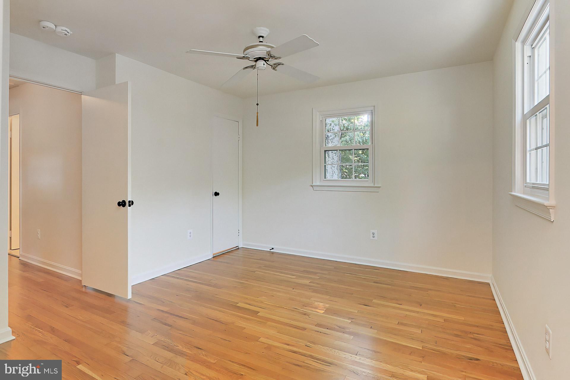 6807 Huntsman Boulevard Springfield, VA 22152 - Photo 25 of 46 Bedroom